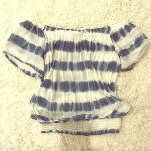 AMUSE SOCIETY off shoulder crop!